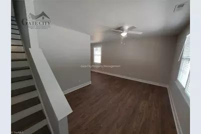 540 Wallburg High Point Road #B, Winston-Salem, NC 27265 - Photo 4