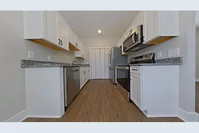 540 Wallburg High Point Road #B, Winston-Salem, NC 27265 - Photo 2