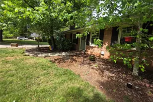 2945 Kecoughtan Rd, Pfafftown, NC 27040 - Photo 4