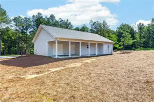 334 Oak Ridge Rd, Eagle Springs, NC 27242 - Photo 22