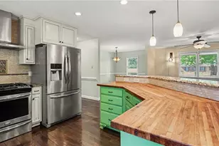 4526 Fence Dr, Greensboro, NC 27409 - Photo 12