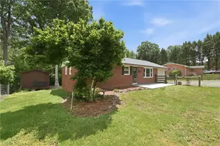 5414 Eastcrest Rd, McLeansville, NC 27301 - Photo 24