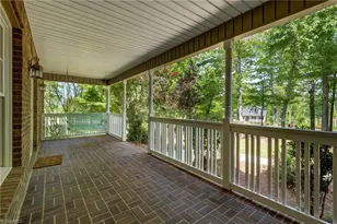 230 Roberson Ln, Reidsville, NC 27320 - Photo 4