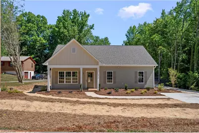 5575 Marty Lane, Clemmons, NC 27012 - Photo 2