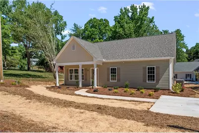 5575 Marty Lane, Clemmons, NC 27012 - Photo 4