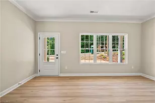 5575 Marty Ln, Clemmons, NC 27012 - Photo 10