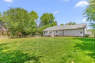 8303 Dorwood Dr, Browns Summit, NC 27214 - Photo 24