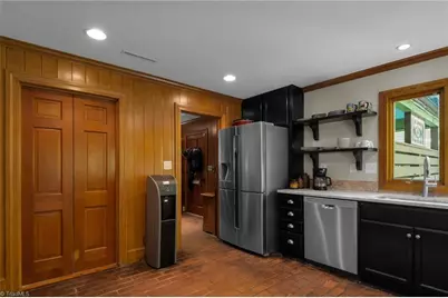 1715 Buena Vista Road, Winston-Salem, NC 27104 - Photo 20