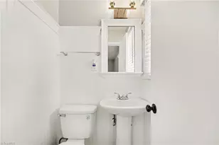 2316 Larkspur Dr, Greensboro, NC 27405 - Photo 14