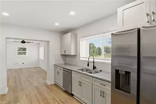 707 Martin Luther King Jr Blvd, Lexington, NC 27292 - Photo 14