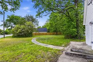707 Martin Luther King Jr Blvd, Lexington, NC 27292 - Photo 30