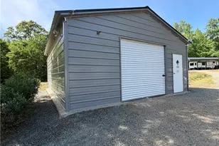 1982 Wheeler Bridge Rd, Burlington, NC 27215 - Photo 30