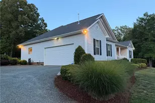 1982 Wheeler Bridge Rd, Burlington, NC 27215 - Photo 40