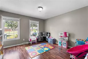 4935 Garden View Dr, Winston-Salem, NC 27107 - Photo 16