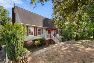 4935 Garden View Dr, Winston-Salem, NC 27107 - Photo 2