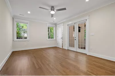 2406 Dellwood Drive, Greensboro, NC 27408 - Photo 22