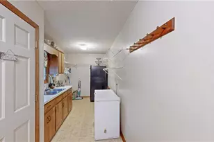 859 Lakeview Dr, Thomasville, NC 27360 - Photo 30