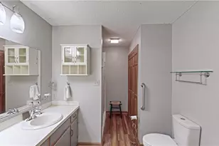 859 Lakeview Dr, Thomasville, NC 27360 - Photo 24
