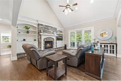 1053 Terrace Drive, Lexington, NC 27295 - Photo 6