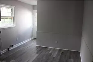 713 Cameron St, Burlington, NC 27215 - Photo 6