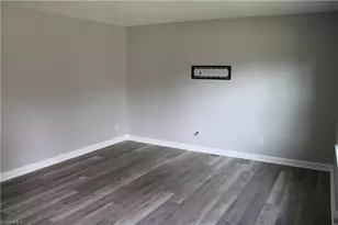 713 Cameron St, Burlington, NC 27215 - Photo 4