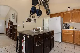 124 Hunter Cir, Wilkesboro, NC 28697 - Photo 10
