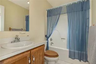 124 Hunter Cir, Wilkesboro, NC 28697 - Photo 28
