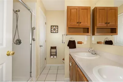 124 Hunter Circle, Wilkesboro, NC 28697 - Photo 22
