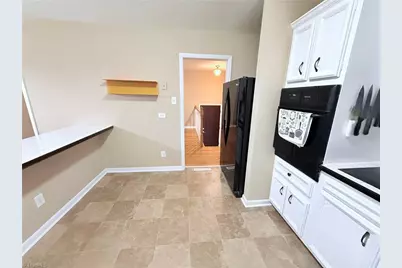 231 Foxcroft Drive, Winston-Salem, NC 27103 - Photo 10