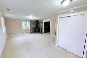 231 Foxcroft Dr, Winston-Salem, NC 27103 - Photo 16