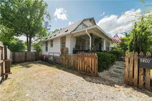 220 Wilkesboro St, Mocksville, NC 27028 - Photo 2