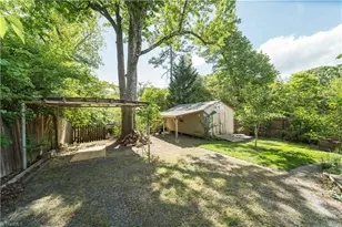 220 Wilkesboro St, Mocksville, NC 27028 - Photo 24