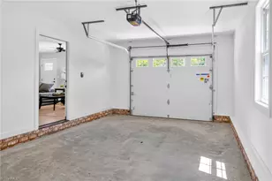 859 W Lee Ave, Yadkinville, NC 27055 - Photo 28