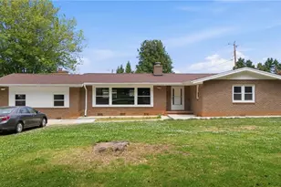 5700 Old Oak Ridge Rd, Greensboro, NC 27410 - Photo 1