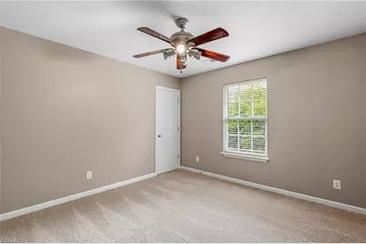 1915 Haven Road, Greensboro, NC 27410 - Photo 32