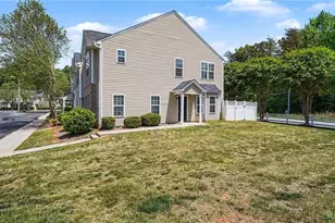 4293 Youngstown Dr, Greensboro, NC 27405 - Photo 26