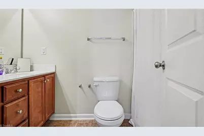 4293 Youngstown Drive, Greensboro, NC 27405 - Photo 14