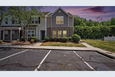 4293 Youngstown Drive, Greensboro, NC 27405 - Photo 2