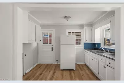 609 Martha Place, High Point, NC 27263 - Photo 10