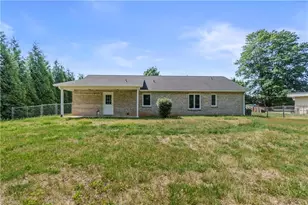 807 Silver Dapple Ln, Kernersville, NC 27284 - Photo 16