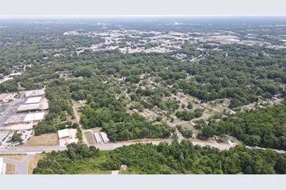 207-211 Guilford College Road, Greensboro, NC 27409 - Photo 6