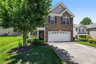 754 Peachtree Meadows Cir, Kernersville, NC 27284 - Photo 2