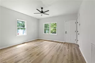 2106 Joseph St, Burlington, NC 27215 - Photo 4