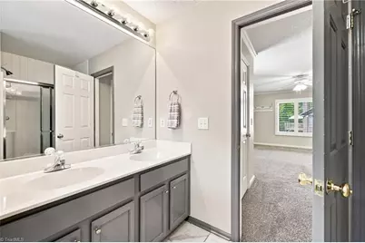 601 Ridgehaven Drive, Winston-Salem, NC 27104 - Photo 10