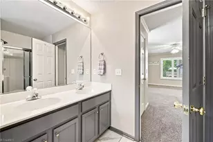 601 Ridgehaven Dr, Winston-Salem, NC 27104 - Photo 10