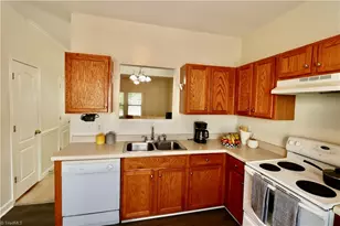 12925 Windy Lea Ln, Huntersville, NC 28078 - Photo 14