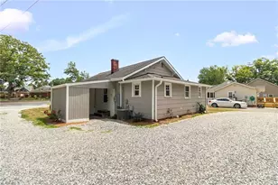 609 Dobson St, Kernersville, NC 27284 - Photo 26
