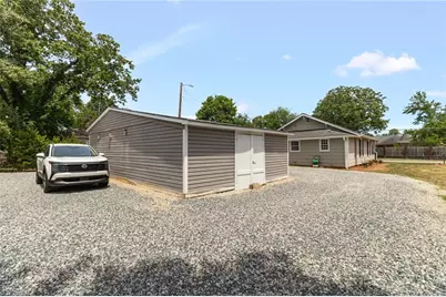 609 Dobson Street, Kernersville, NC 27284 - Photo 30