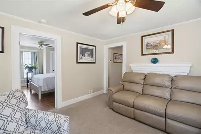 609 Dobson Street, Kernersville, NC 27284 - Photo 8