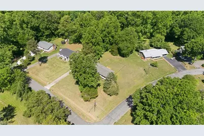 4101 Avera Avenue, Winston-Salem, NC 27106 - Photo 12